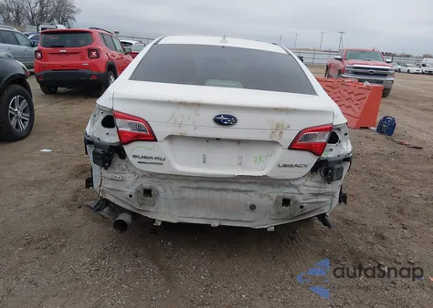 2017 Subaru Legacy 2.5I Premium z USA, uszkodzony, nr VIN 4S3BNAF65H3045456